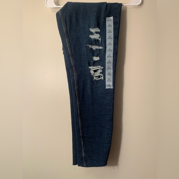 Jeans - Picture 3 of 5